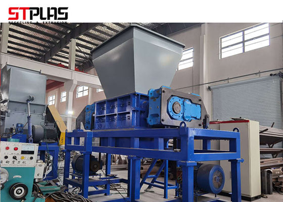 Kompakt İki Şaftlı Plastik 90kw Kauçuk Lastik Parçalayıcı