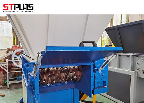Single Shaft 300kg/H 30kw Plastic Shredder Machine